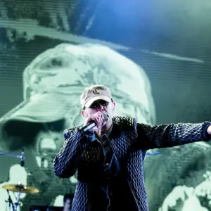 Cuando muere un artista, también se apaga una parte de nosotros