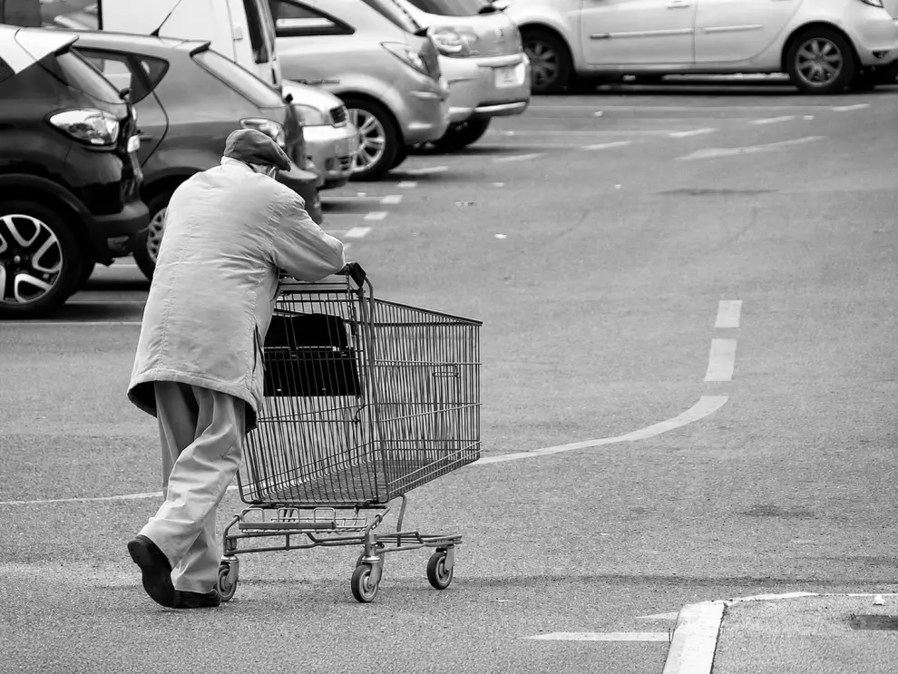 El consumo en supermercados volvió a retroceder en la provincia y alcanzó su nivel más bajo de los últimos siete años.