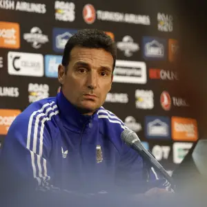 Qué equipo tiene en la cabeza Scaloni para enfrentar a España en la final del Mundial