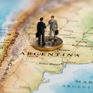 Habilitaron a los bancos a radicar cuentas donde paguen menos impuestos: Cuáles son los “oasis" fiscales provinciales y qué lugar ocupa Salta
