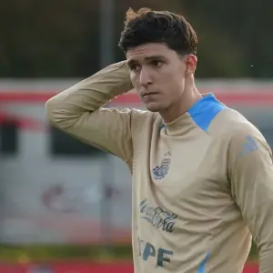 Leo Balerdi rompió el silencio tras quedar afuera del Mundial 