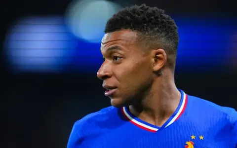  Kylian Mbappé