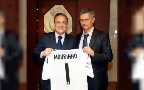 Florentino Pérez cumplió su promesa tras ser reelecto presidente y contrató a Mourinho para dirigir al Real Madrid