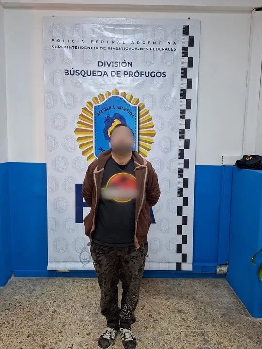 El detenido está acusado de cometer una larga lista de tormentos contra las víctimas.