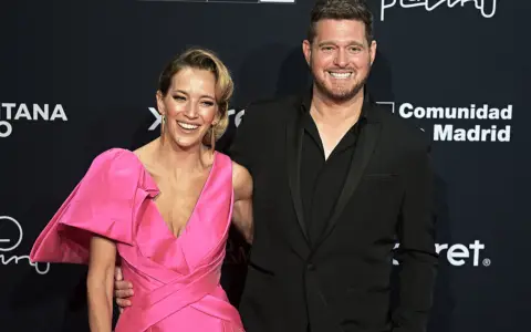 Michael Buble junto a Luisana Lopilato 