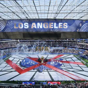 Luces, estrellas y una Copa gigante: así fue la impactante inauguración de Estados Unidos que completó la fiesta del Mundial 2026