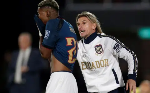 Un problemón para Sebastián Beccacece en la previa al debut de Ecuador en el Mundial.