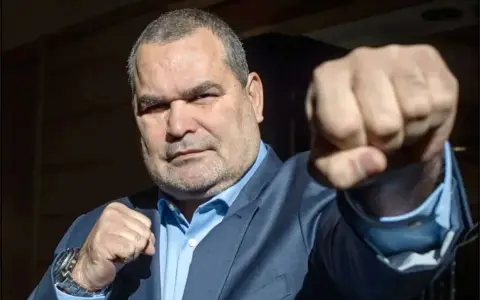 José Luis Félix Chilavert, lapidario con la selección paraguaya y con Gustavo Alfaro.