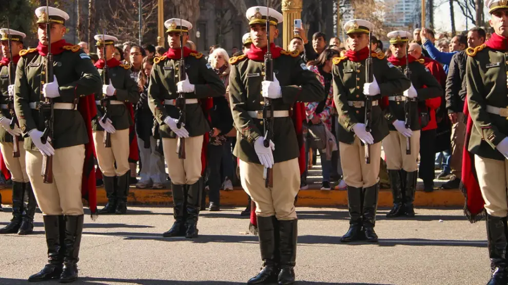 Homenaje al General Martín MIguel de Güemes en Plaza de Mayo
