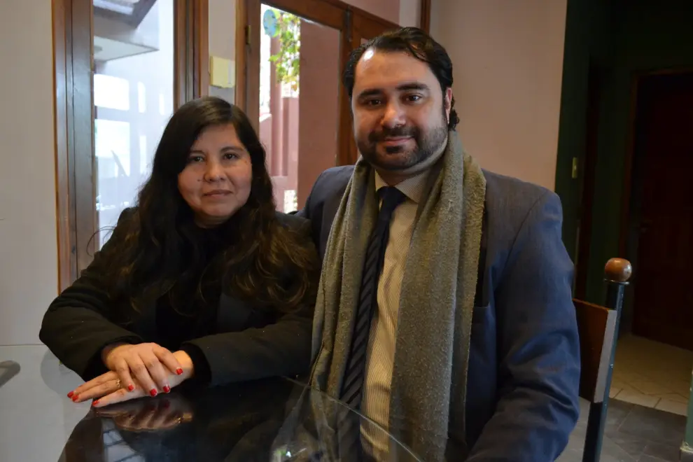 Los abogados de Aranda, Pamela Cardozo y Emmanuel Cassin.