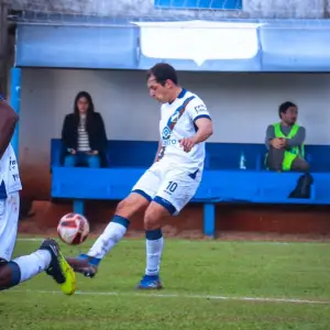 Juventud empató con el líder en Misiones, pero el punto no le alcanza y la clasificación sigue cuesta arriba