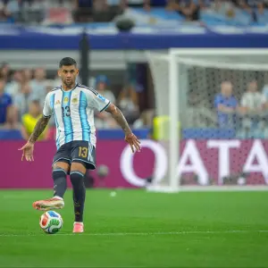 La lesión del Cuti Romero, la única "mancha" de la victoria ante Austria: qué le pasó al defensor argentino