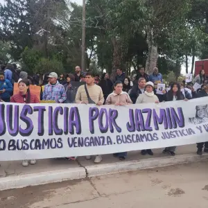 Joaquín V. González marchó para pedir justicia por Jazmín Frías, la adolescente que murió tras un siniestro vial