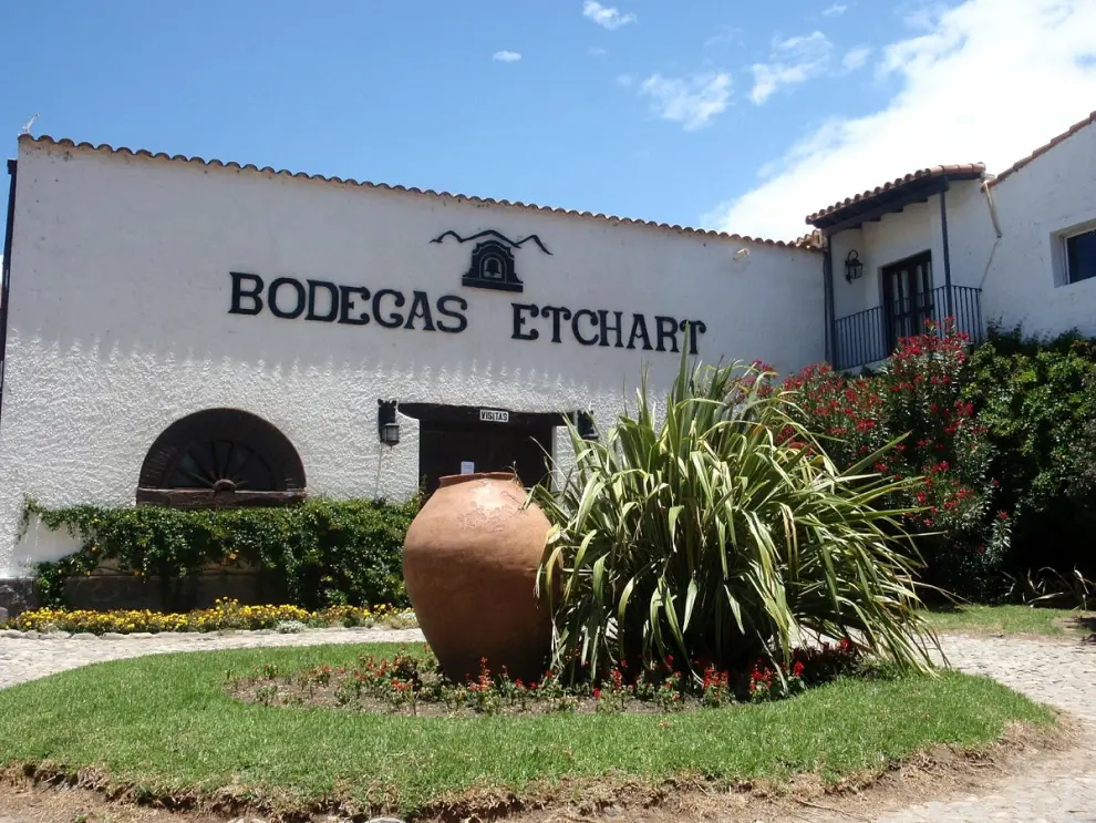 Bodegas Etchart.