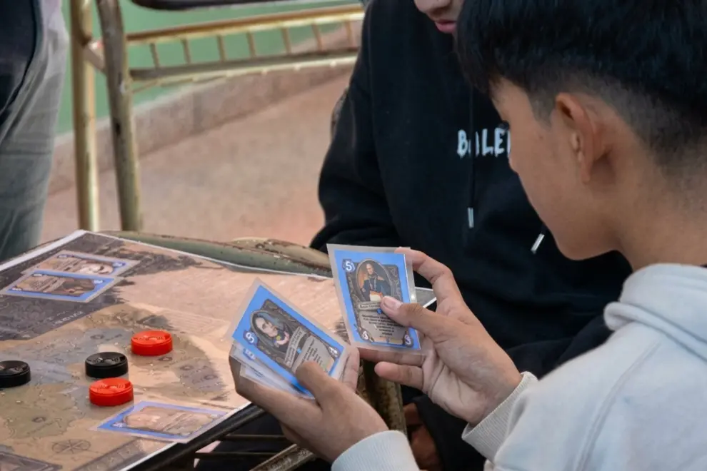 Profesor de historia creo juego de rol