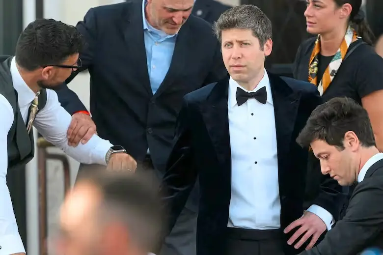 Altman fue uno de los invitados a la fastuosa boda de Jeff Bezos en Venecia el año pasado.