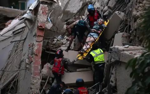 Imágenes sensibles y a la vez emocionante dentro del "infierno" que vivió Venezuela.