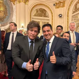 El Gobierno arriesga y le pone un precio al dólar de los próximos meses
