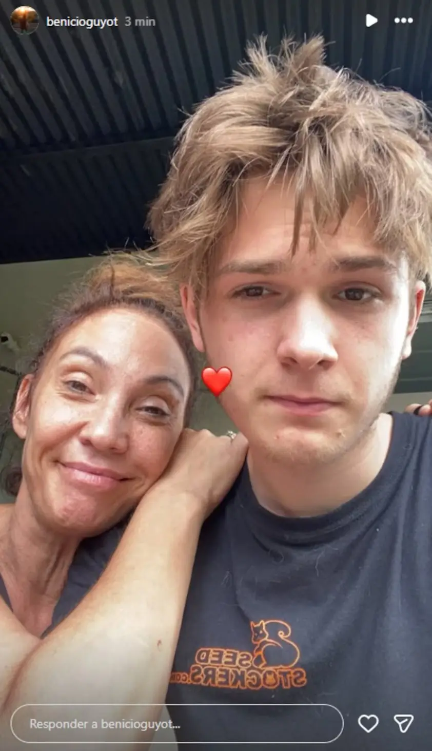 El primer posteo de Benicio tras la muerte de su madre