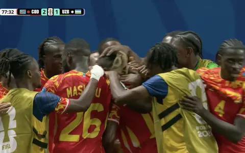 República Democrática del Congo ganó su primer partido en un Mundial y se metió en la segunda ronda.