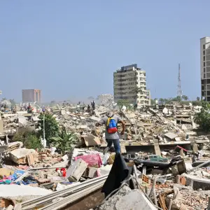 El hambre y el riesgo de epidemias amenazan a los sobrevivientes del terremoto en Venezuela