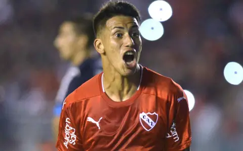 Maxi Meza, el primer "borrado" de River que ya tiene nuevo club.