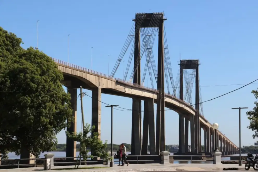 La joven habría sido vista en el puente interprovincial Manuel Belgrano. (Foto: Diario El Libertador).