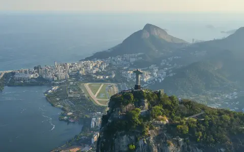 Brasil anuncia aporte anual de 100 millones de dólares para fortalecer fondo de Mercosur