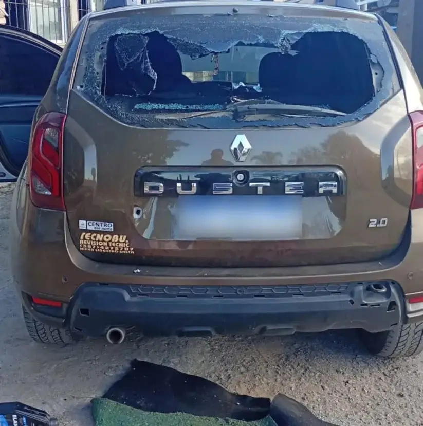 Vehículo baleado