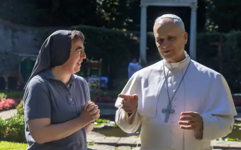 El Papa León XIV nombra a la hermana Alessandra Smerilli prefecta del Dicasterio para el Servicio del Desarrollo Humano Integral