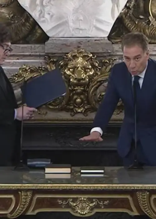 La jura de Diego Santilli
Captura