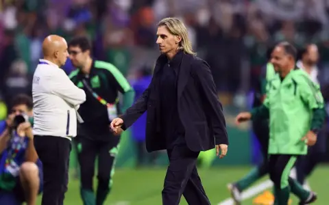 Beccacece se despidió del Mundial y de la Selección de Ecuador tras la derrota contra México 