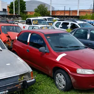 Qué pasará con los autos secuestrados en Salta: Impulsan una reforma para evitar que permanezcan años abandonados en los canchones