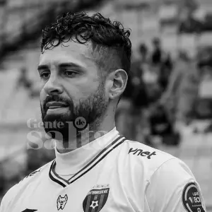 Preocupa el estado de salud del futbolista argentino que perdió a su esposa y sus dos hijos en Venezuela