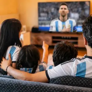Por la ola polar y el partido de la Selección, prevén un pico de consumo eléctrico este viernes 