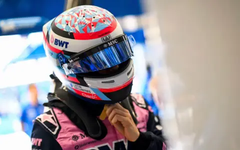 Colapinto no pudo entrar entre las primeras 10 posiciones en la clasificación para la Sprint.