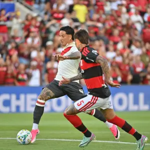 Con un doblete de Driussi y un Beltrán enorme, River rescató un empate de pretemporada ante el Flamengo en Portugal