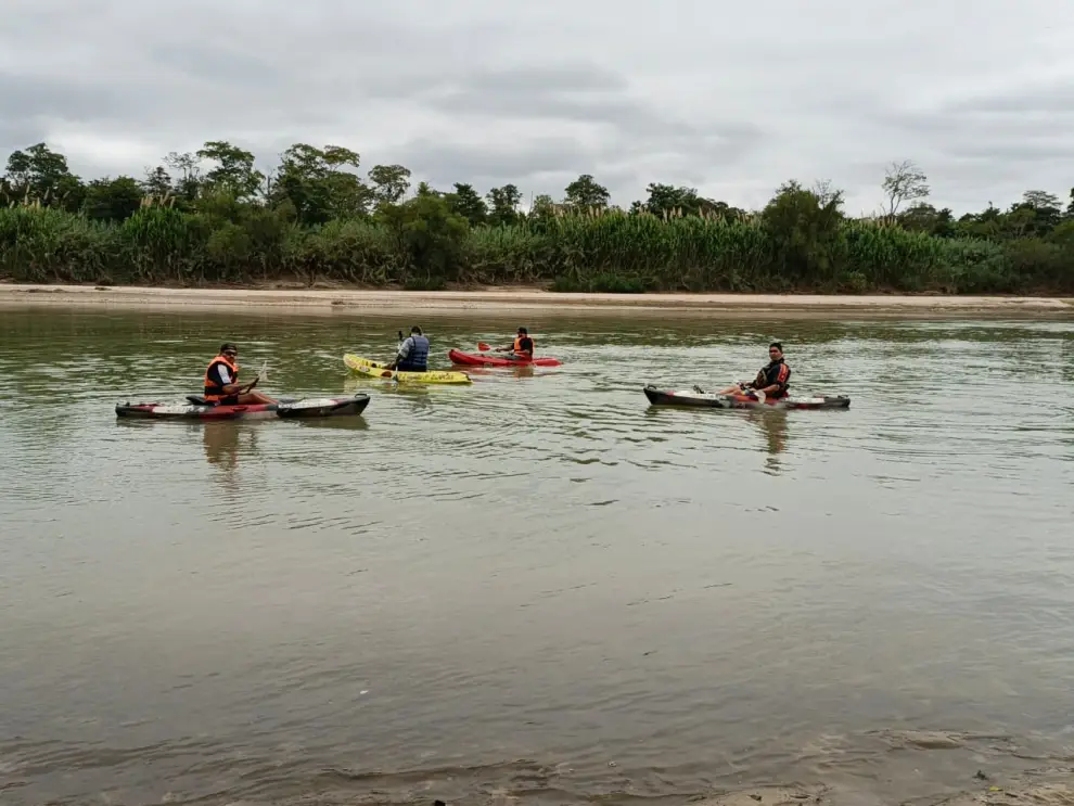 Operativo rescate en el río Bermejo.