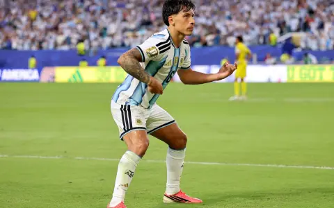 Lisandro Martínez, la figura del infartante triunfo argentino ante Cabo Verde.