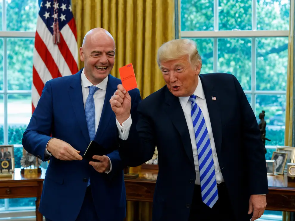 Donald Trump y Gianni Infantino, durante una visita del presidente de la FIFA a la Casa Blanca.