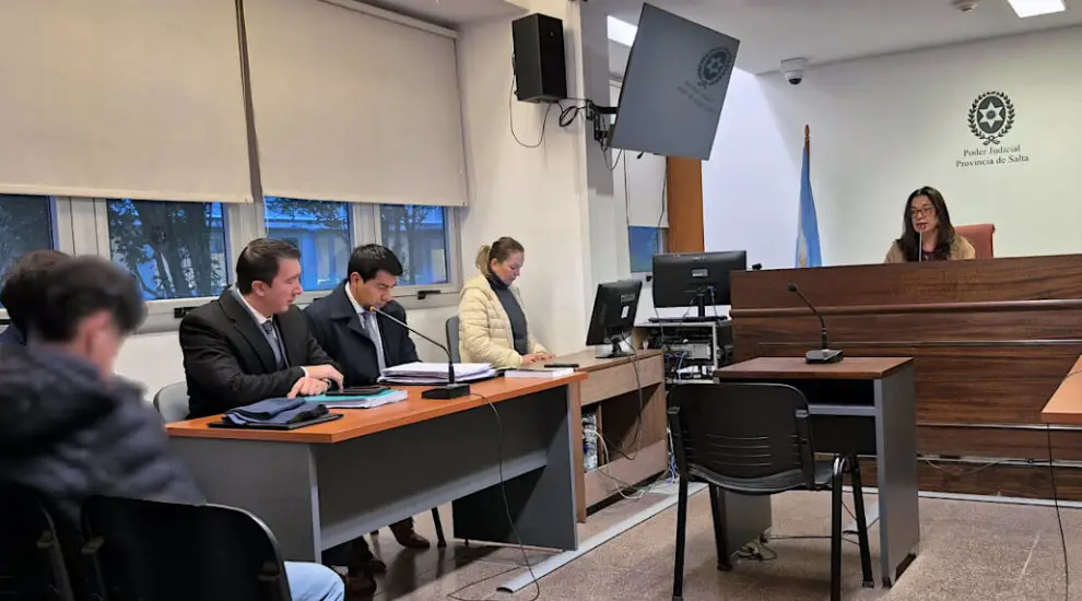 La jueza Gabriela González en una audiencia de debate