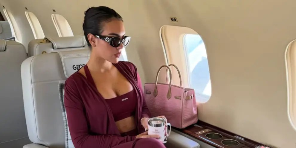Georgina Rodríguez, esposa de Cristiano Ronaldo, le dio especial regalo a la esposa de Messi.