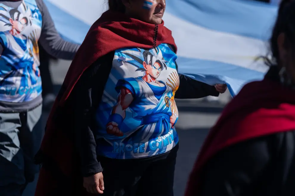 Desfile por el 9 de Julio en Villa San Antonio