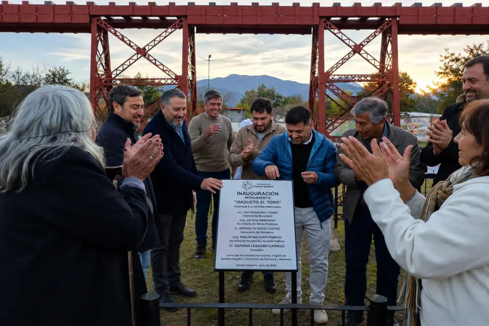 Inauguración de la obra con Germán Carrizo