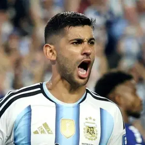 Courtois "ninguneó" a la Argentina: Dijo que el campeón del Mundo saldrá de Francia-España y el Cuti Romero le salió al cruce