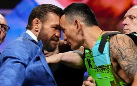 Frente a frente.