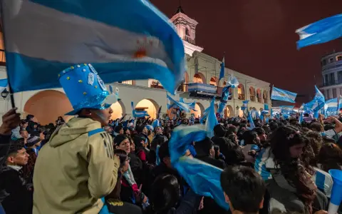 Mundial 2026: festejos en plaza 9 de Julio por el pase a semis 