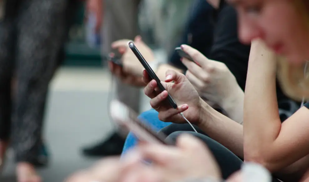 Cuerpo de teléfono, tecnología y salud