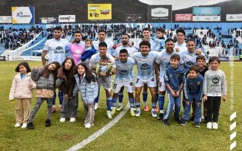 Día atípico para la visita de Gimnasia y Tiro a Almagro: enfrentará al tricolor el martes por la tarde.