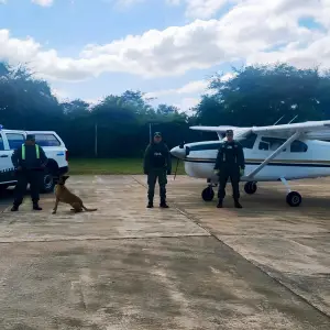 Secuestran una avioneta y detienen a dos ciudadanos bolivianos en un operativo antidrogas en el norte de Salta
